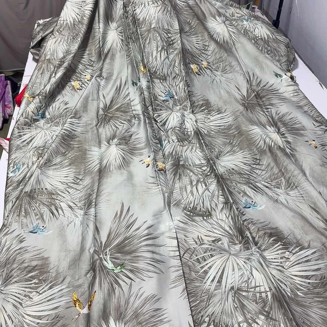 棉4.2米浅咖满花微绒