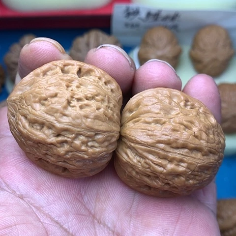 文玩核桃把件37尺铁锤妹妹