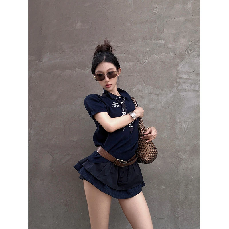 设计感小众复古轻薄短袖T恤女2025夏季新款高级感气质短裙两件套