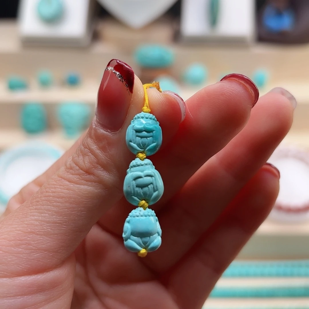 绿松石配饰未镶嵌