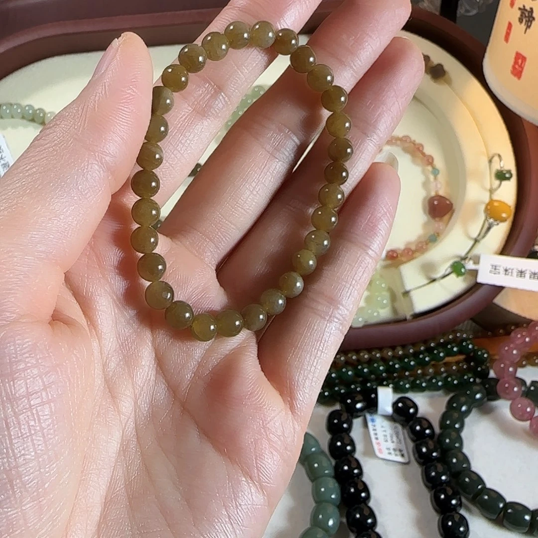 和田玉未镶嵌手链