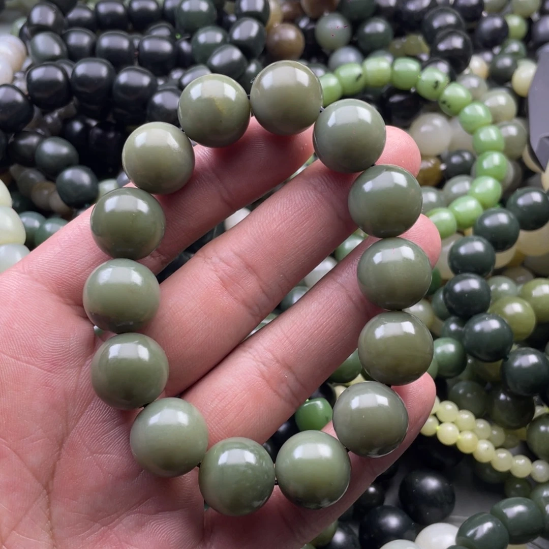 和田玉手串未镶嵌