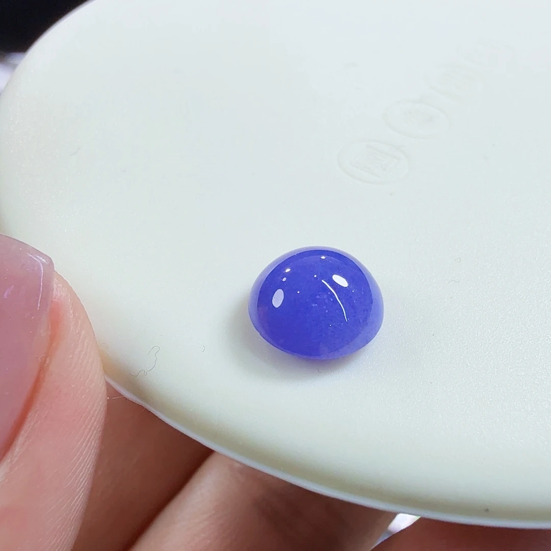 翡翠未镶嵌颈饰裸石