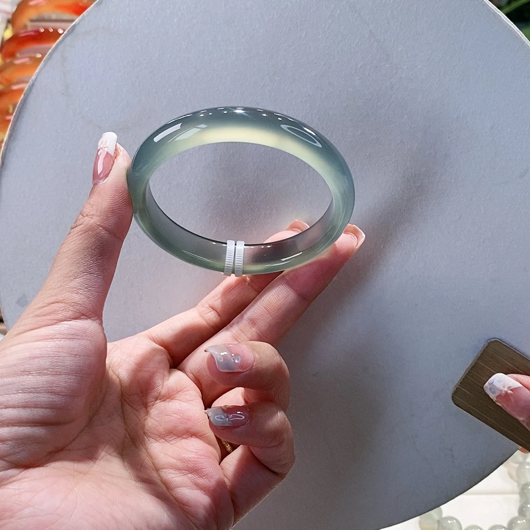 手镯玛瑙/玉髓未镶嵌55.9