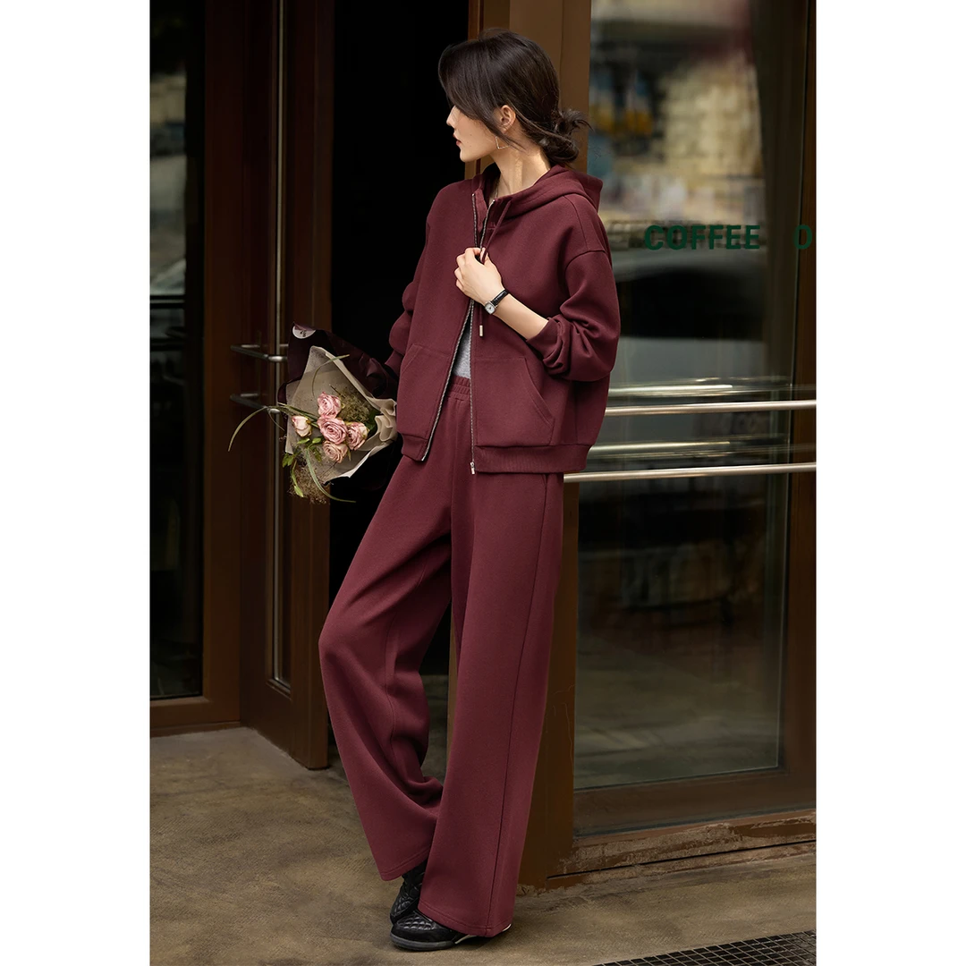 XWI/欣未洋气轻休闲安克拉红套装2025秋季新款轻休闲慵懒针织套装