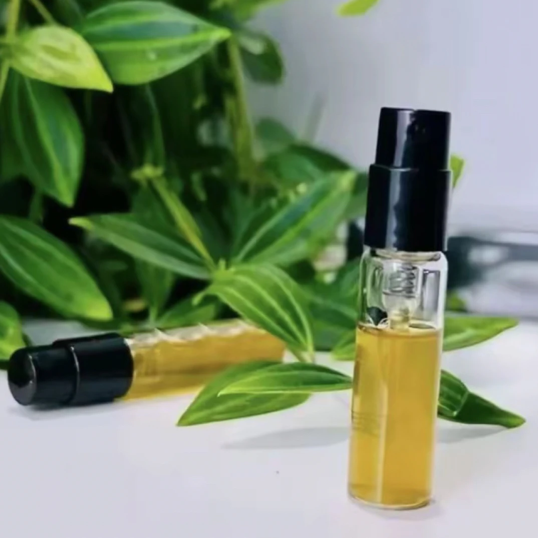 2ml体验装高档便携式外用按压喷雾