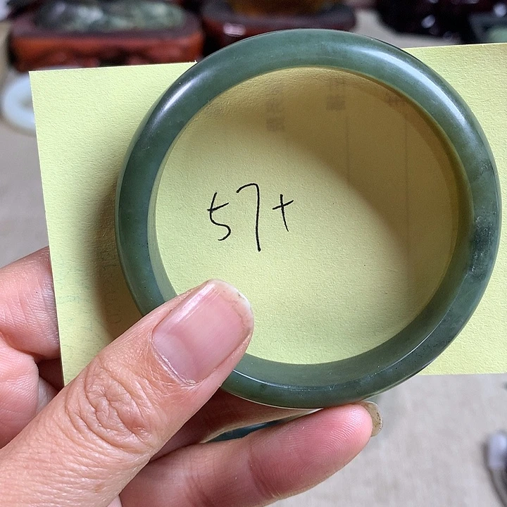 和田玉（糖玉）未镶嵌手镯