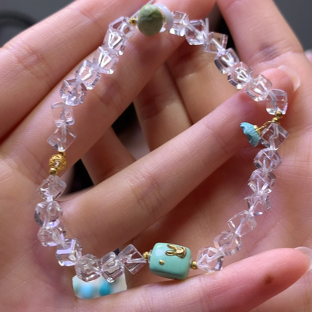 水晶手串18K金镶嵌