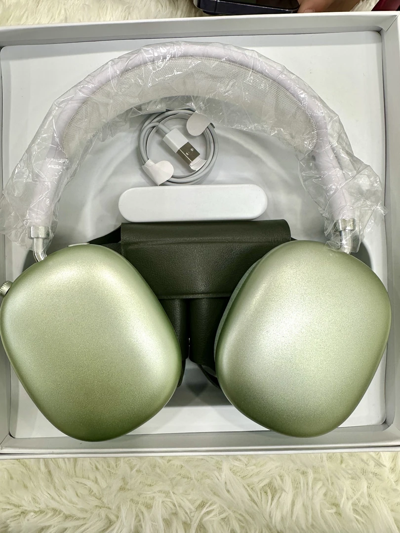 高颜值头戴式磁吸蓝牙耳机无线无线便携懒人