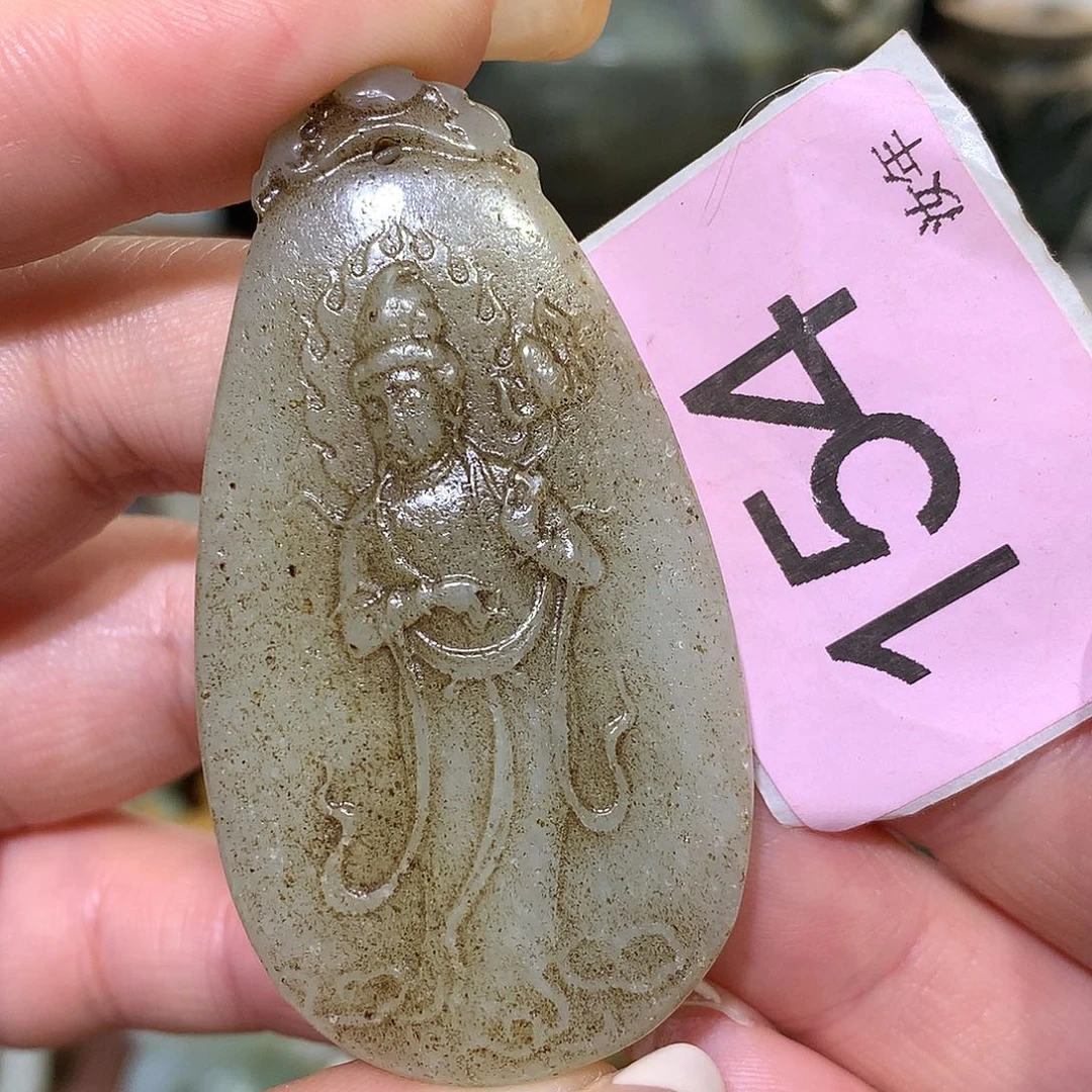 颈饰未镶嵌和田玉