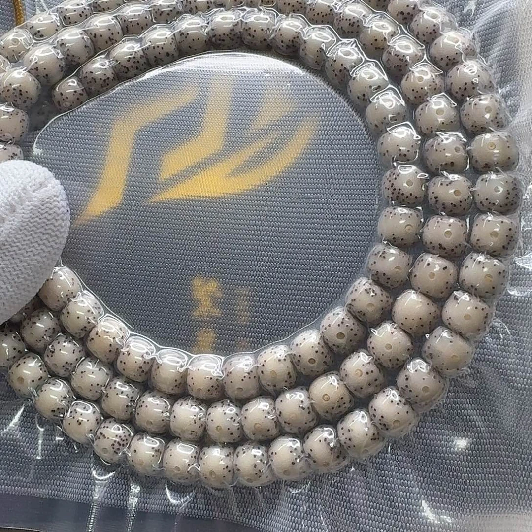 吊坠星月菩提11一物一图骨瓷白卡姿兰大眼睛8左右108