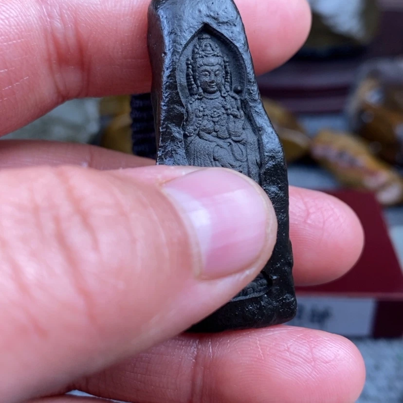 【闪购商品】原石雕刻手把件