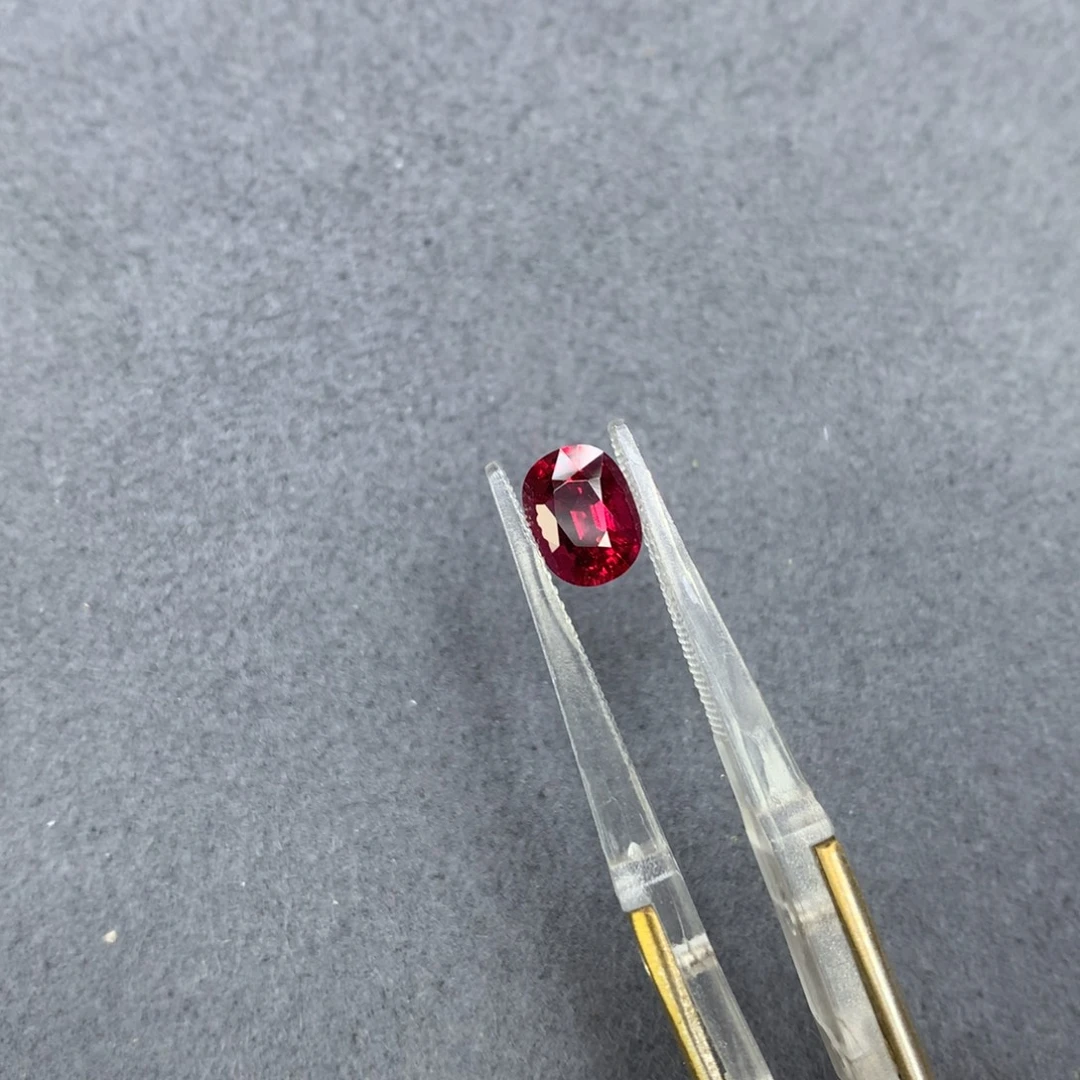 未镶嵌裸石碧玺1.46ct鸽血红卢比莱