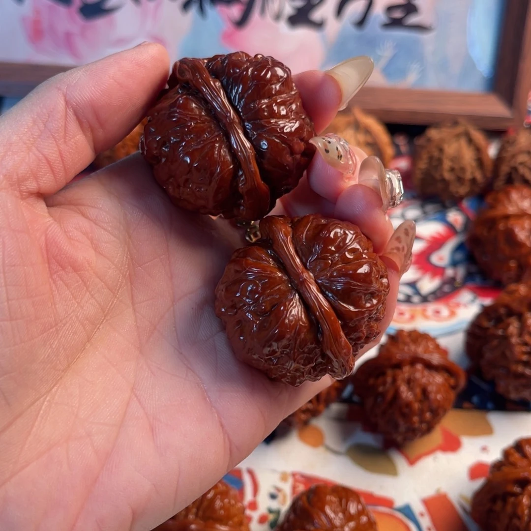 文玩核桃吊坠蛤蟆头40