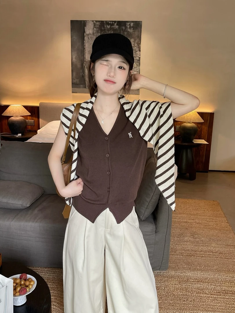 X【刺绣条纹披肩两件套】早秋新款设计感洋气减龄刺绣防晒早秋上衣