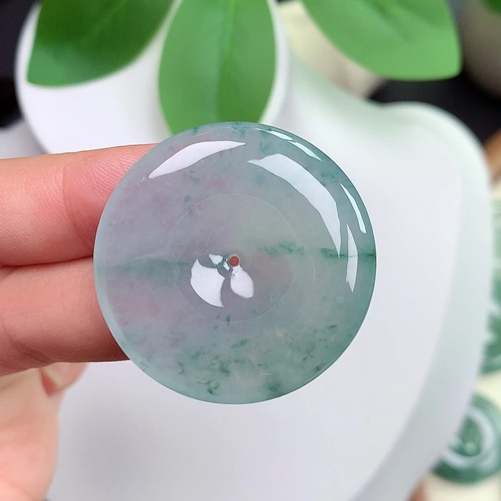 颈饰未镶嵌翡翠平安扣 33x5.9mm