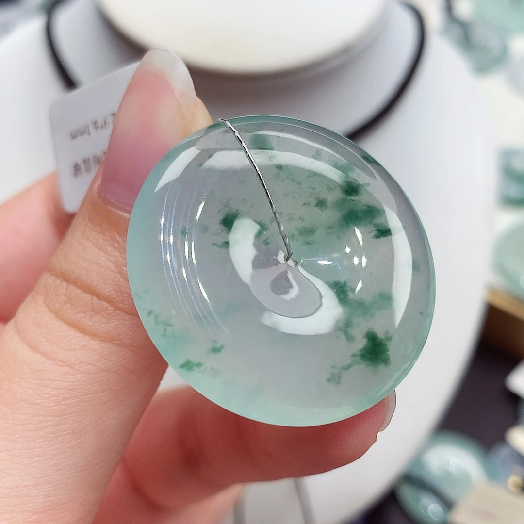 颈饰未镶嵌翡翠翡翠72，32.9/6.1