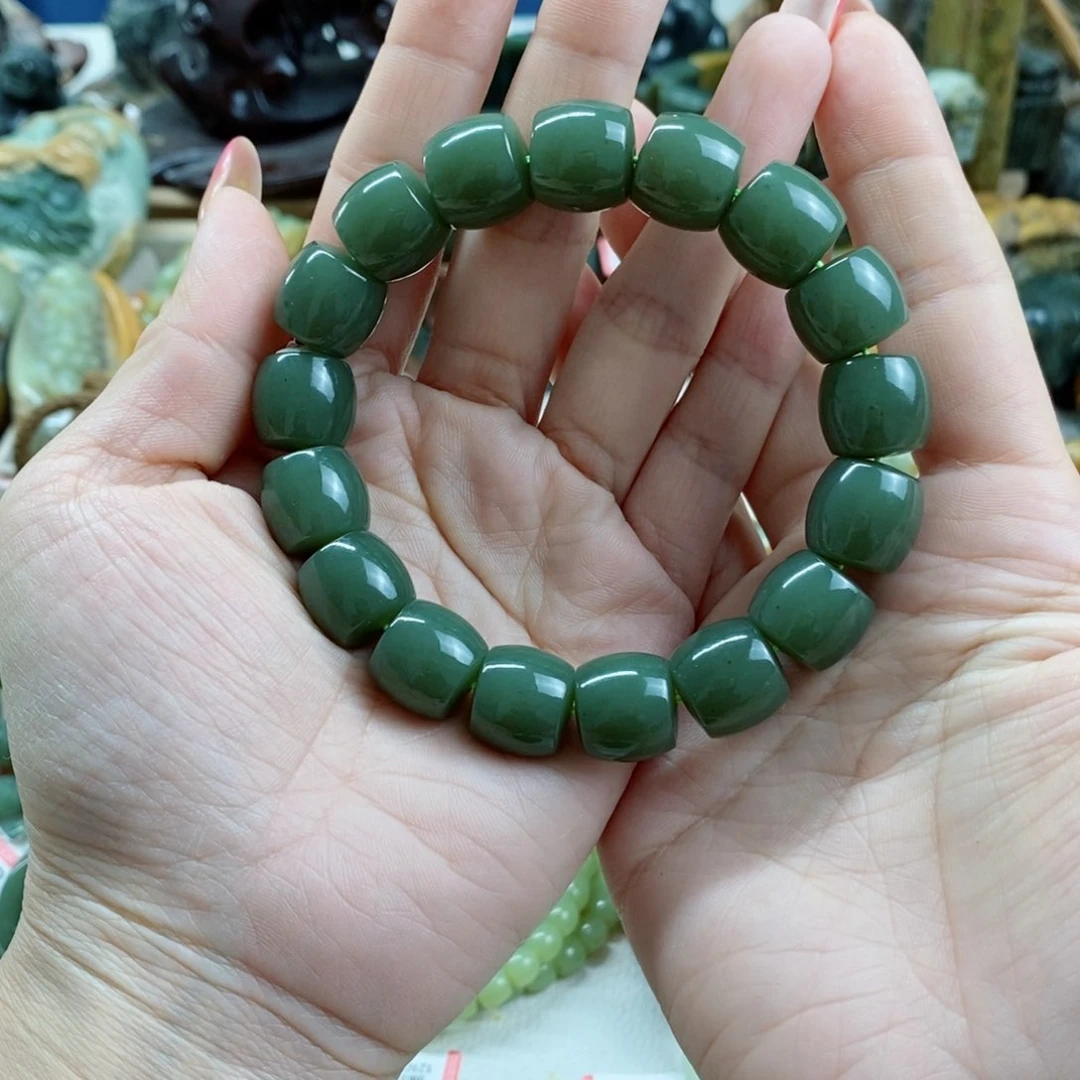 和田玉手链未镶嵌?*忌