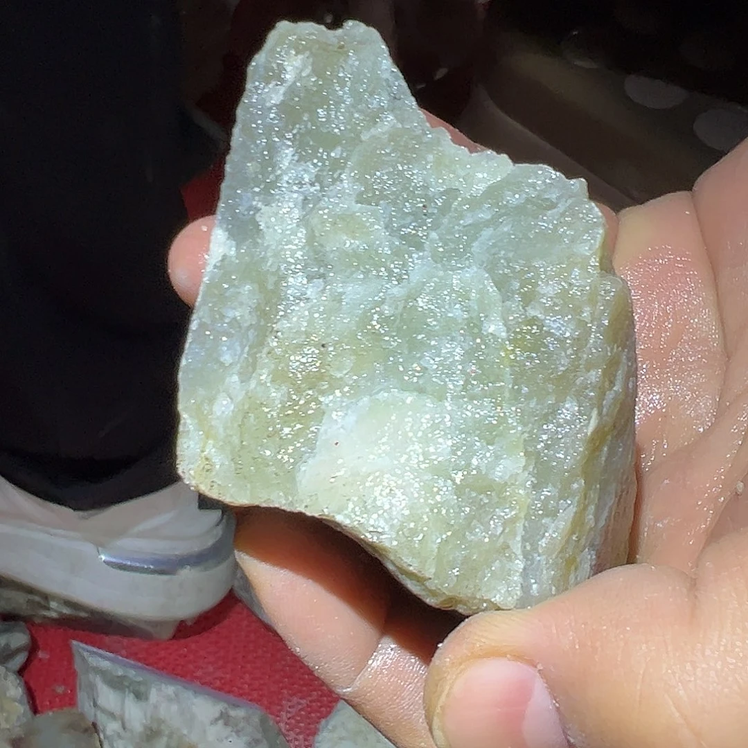 和田玉（糖玉）未镶嵌车挂