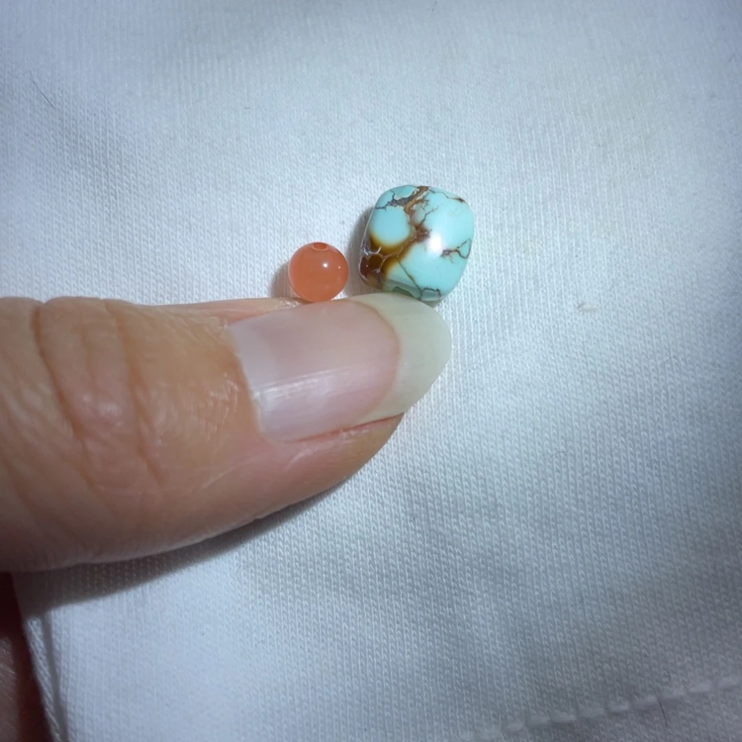 南红玛瑙未镶嵌珠宝奇石
