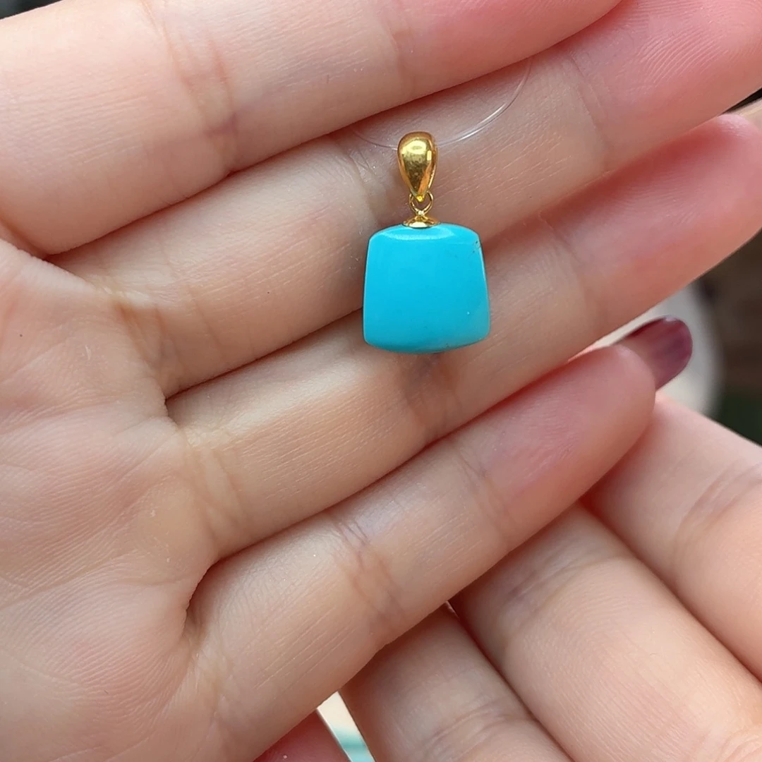 绿松石18K金镶嵌颈饰