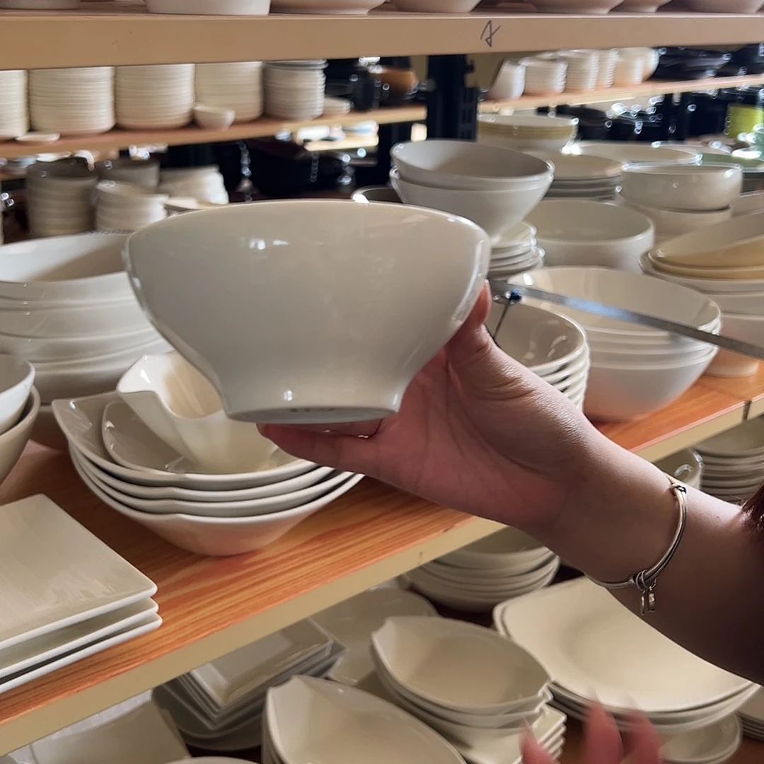 新骨瓷004微瑕暖白5寸收脚米饭碗