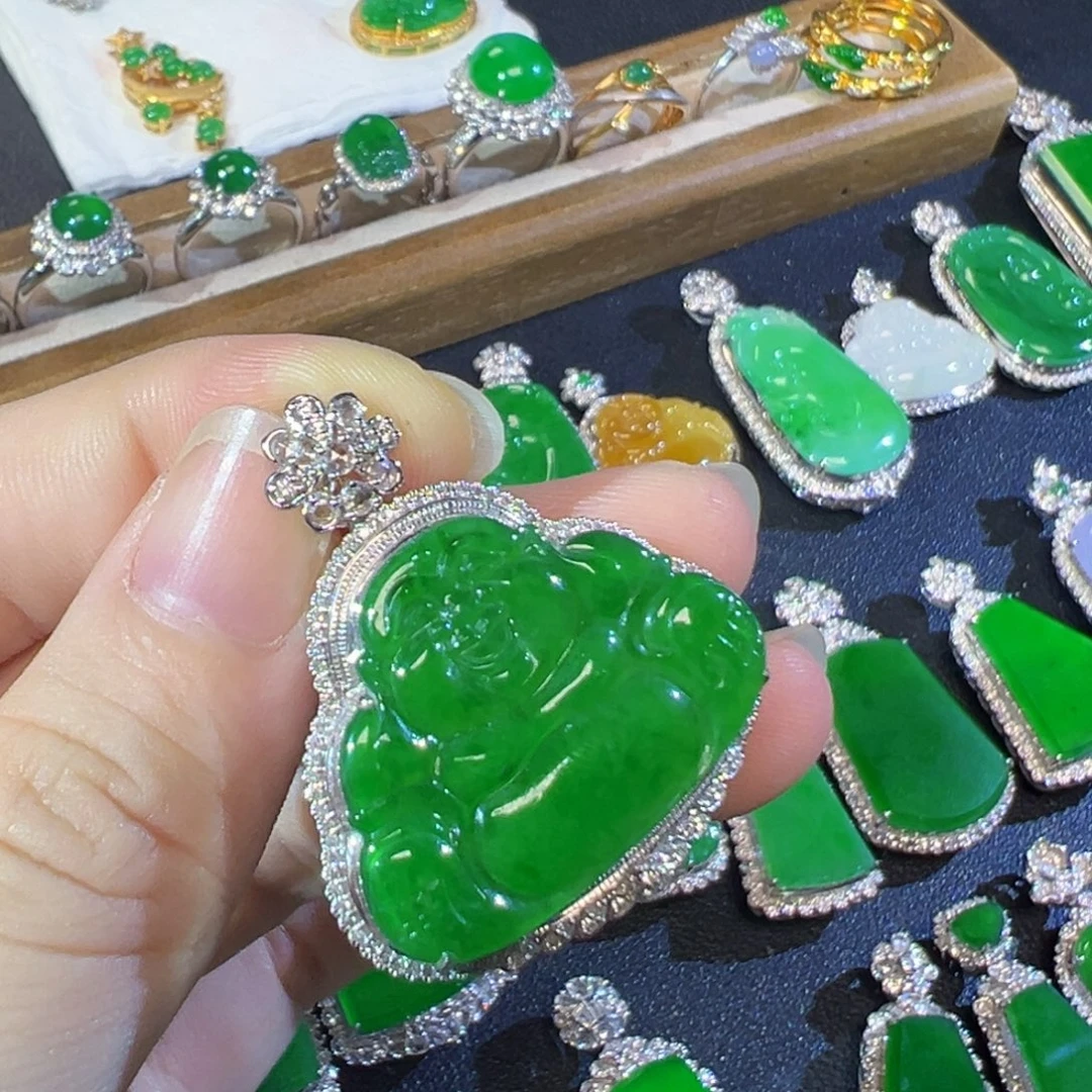 翡翠18K金镶嵌吊坠(不含链)