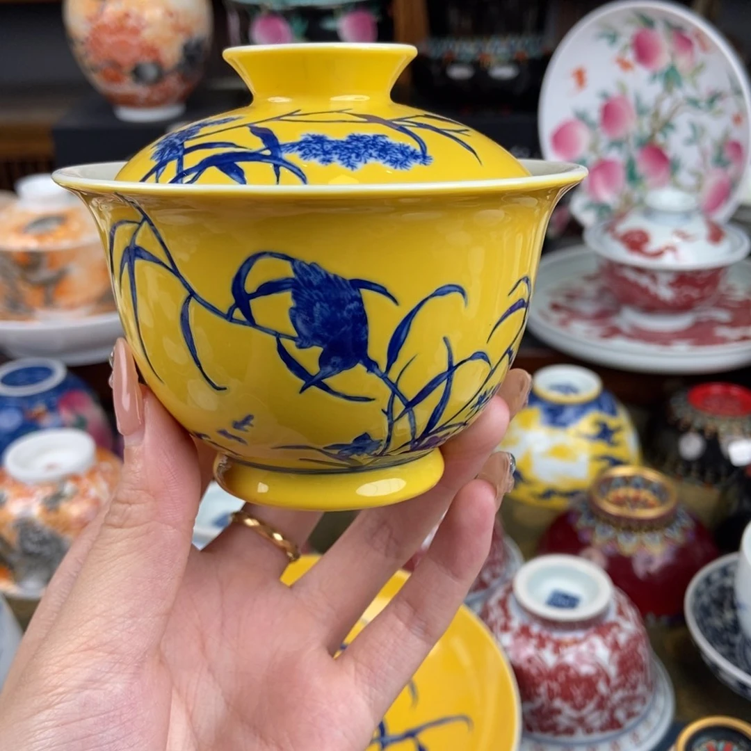 陶瓷艺术家的作品是一种