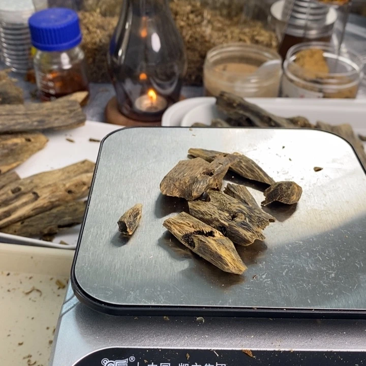 沉香沉香碎屑原材料