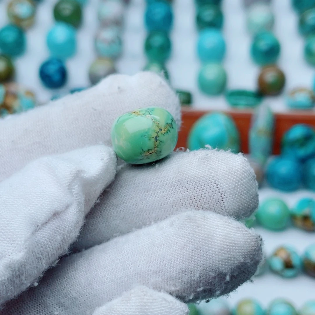 未镶嵌绿松石珠宝奇石幺****?