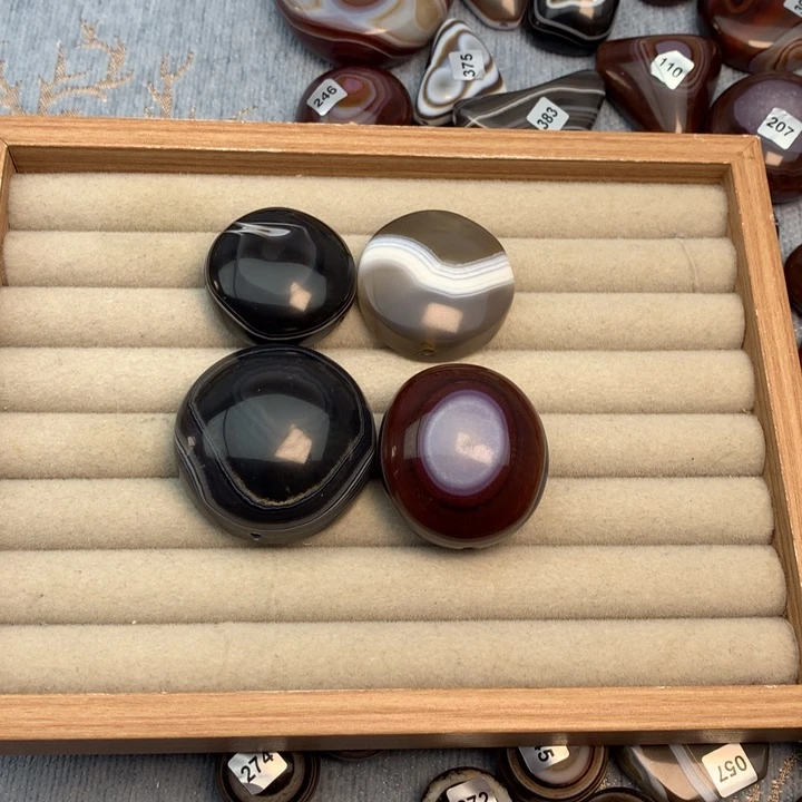 石***羽玛瑙/玉髓散珠缠丝玛瑙