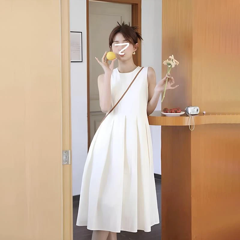 法式白色无袖连衣裙女2025夏季新款收腰显瘦气质圆领小个子背心裙
