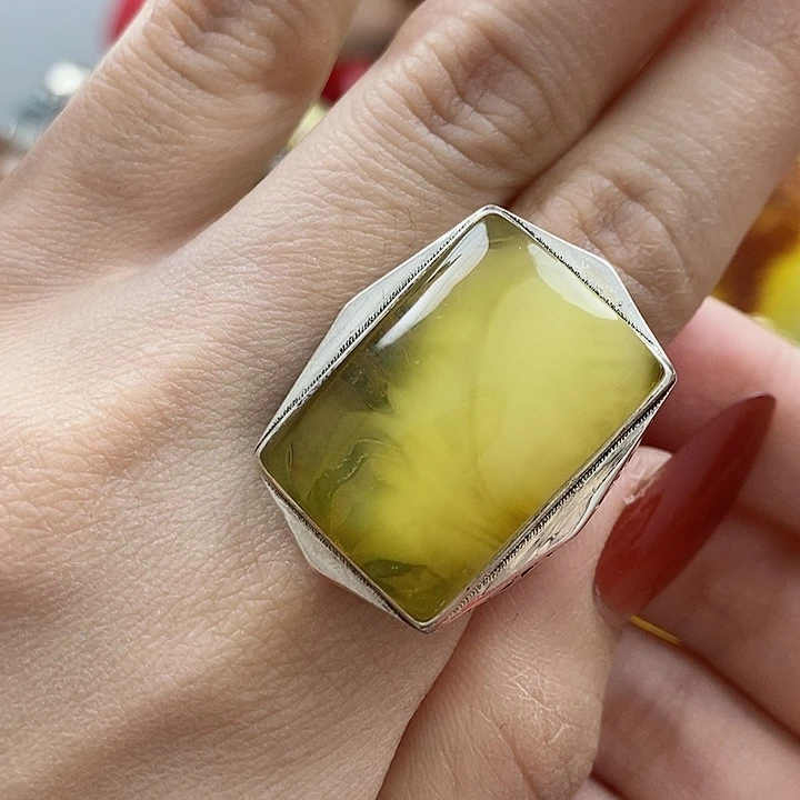 琥珀戒指未镶嵌戒指