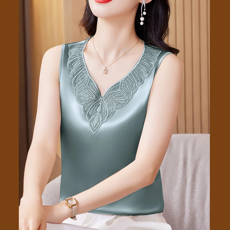 新款烫钻V领小背心吊带内搭春夏弹力缎面气质大码外穿无袖上衣