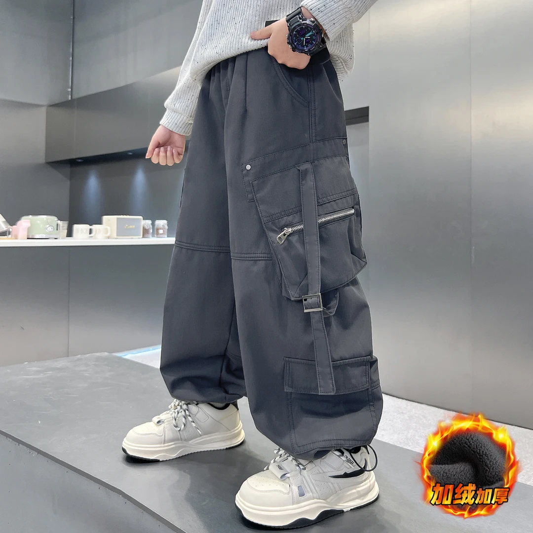 男童大口袋飘带加绒加厚工装裤秋冬2025儿童休闲一体绒裤子中大童