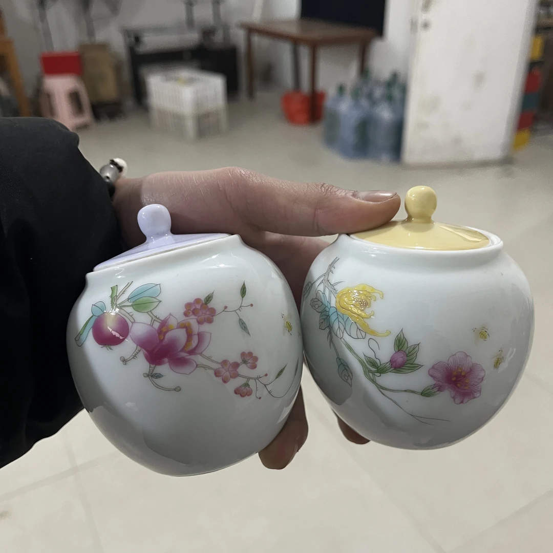 小号羊脂玉2个茶叶罐