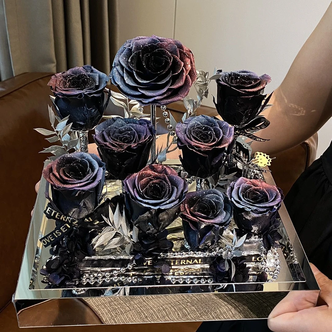 2025永生花送女友玫瑰花高端情人节礼物