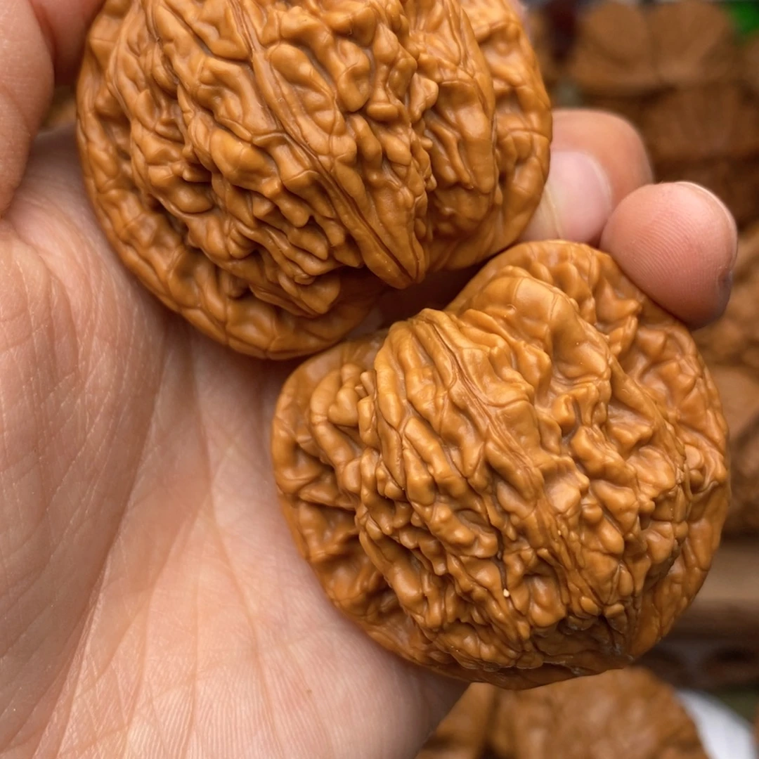 文玩核桃把件685号42虎头王