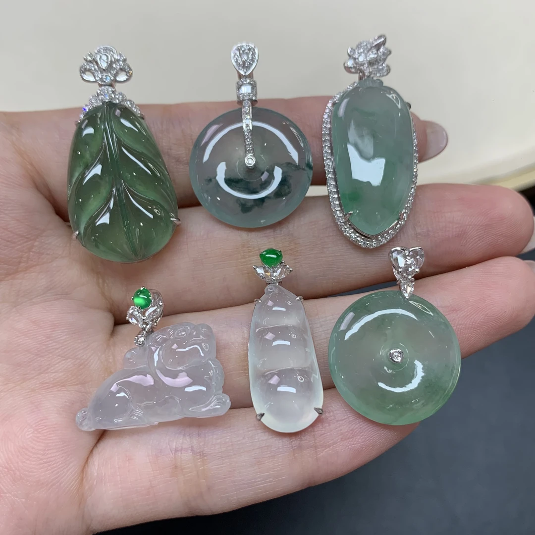 【小雪臻选】翡翠吊坠-18k金-|CXQ21多样性发其一|A49