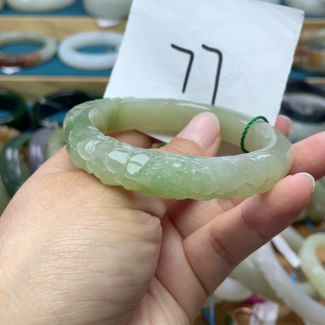 未镶嵌手镯和田玉圈口56