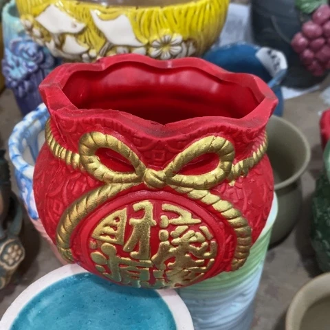陶瓷小红色财源1212313131