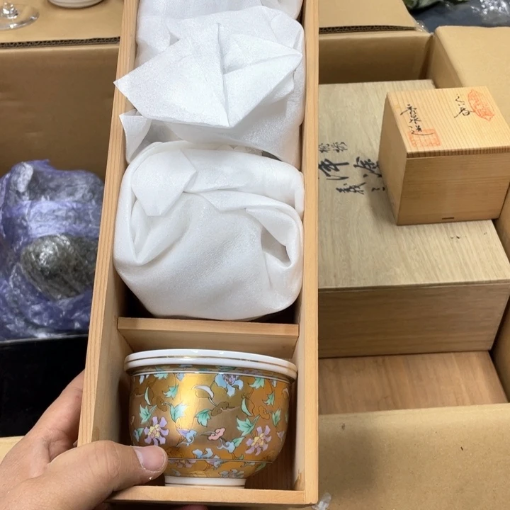 瓷片?****d瓷片哈哈哈哈哈
