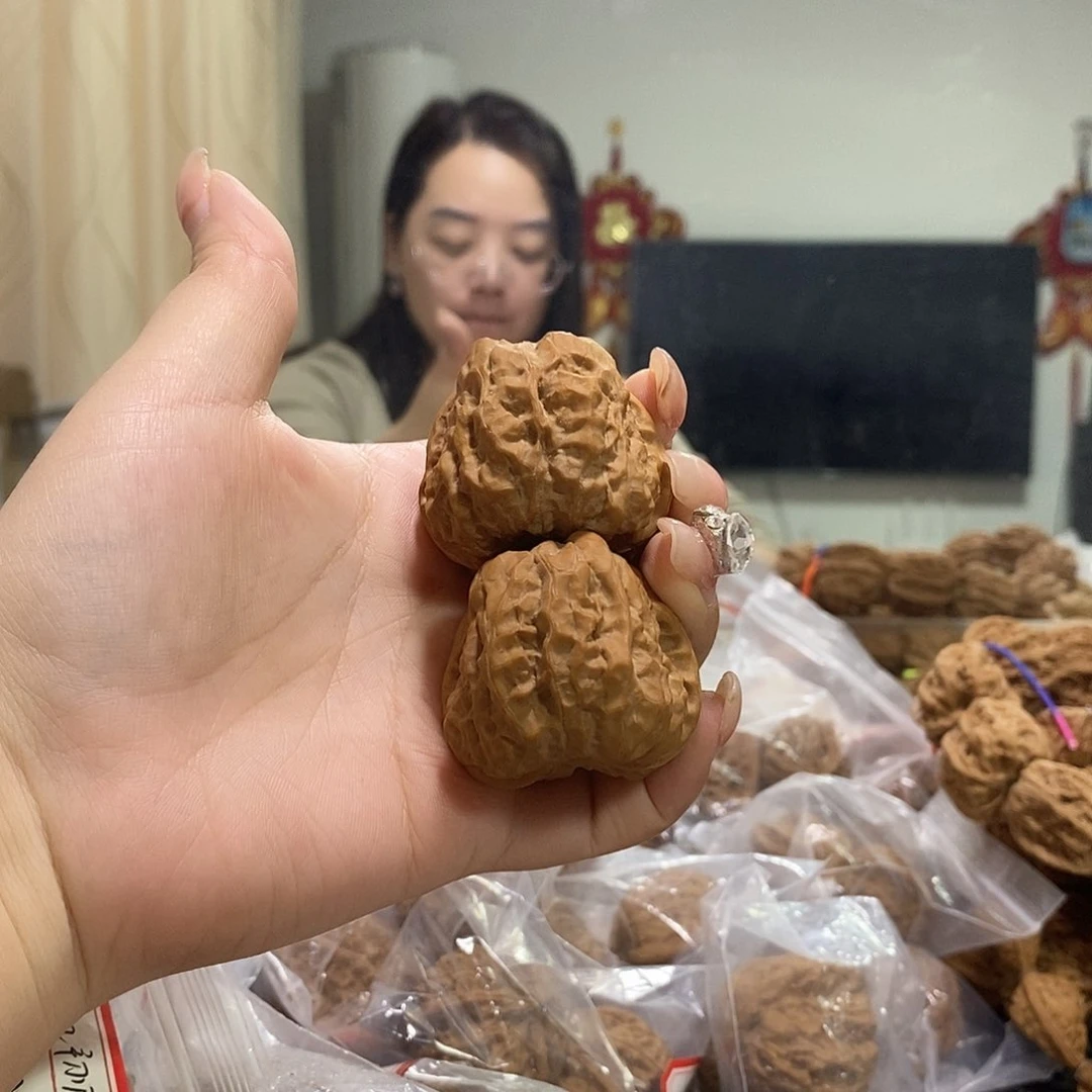 把件文玩核桃边40肚43蛤蟆头有修