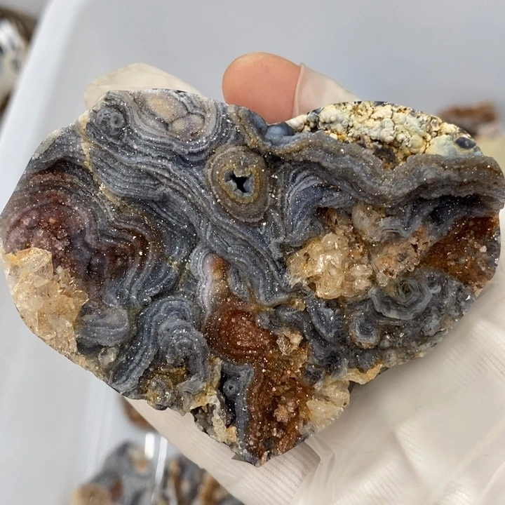 紫晶珠宝半成品未镶嵌