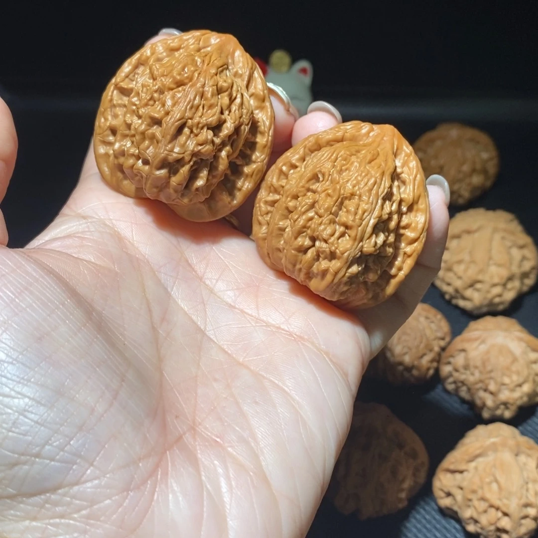 文玩核桃把件望月