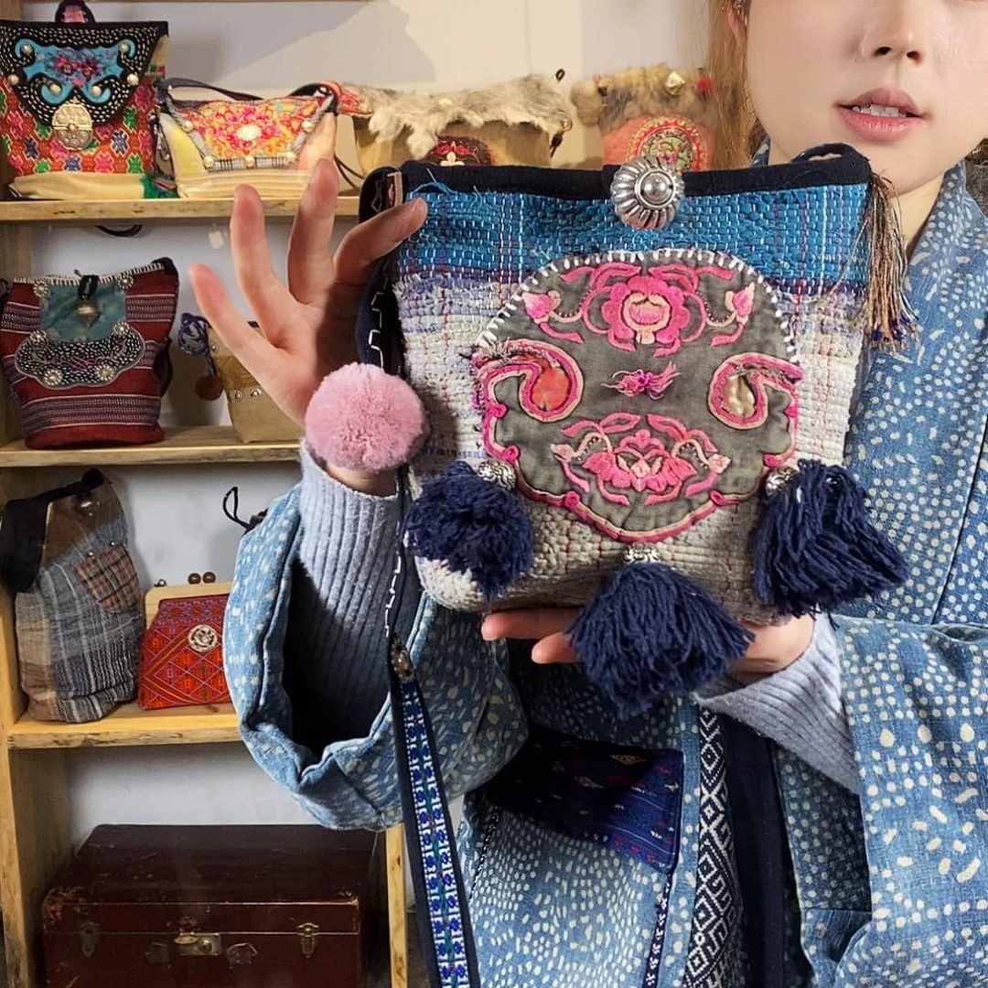 织绣手工制作包包