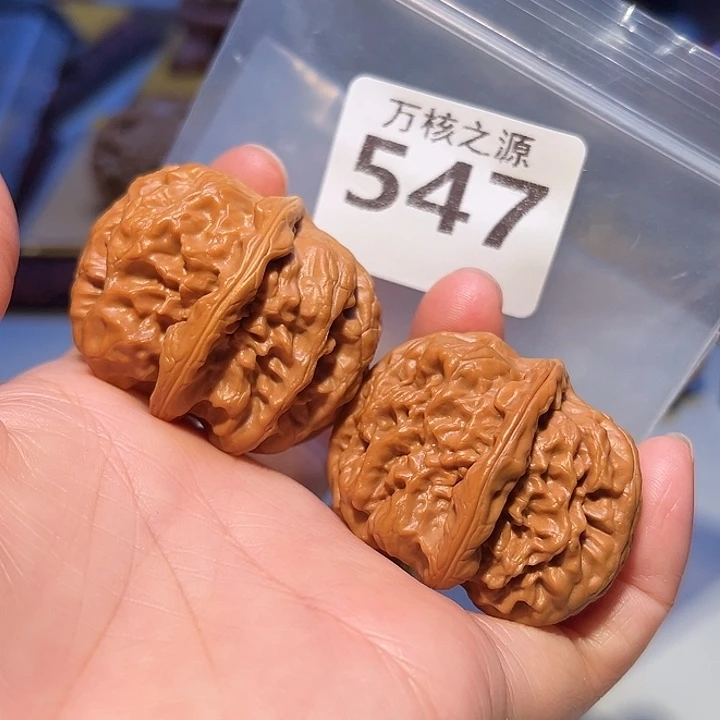 吊坠桃核45方块……