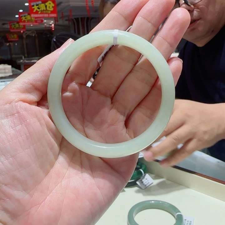 未镶嵌手镯和田玉29