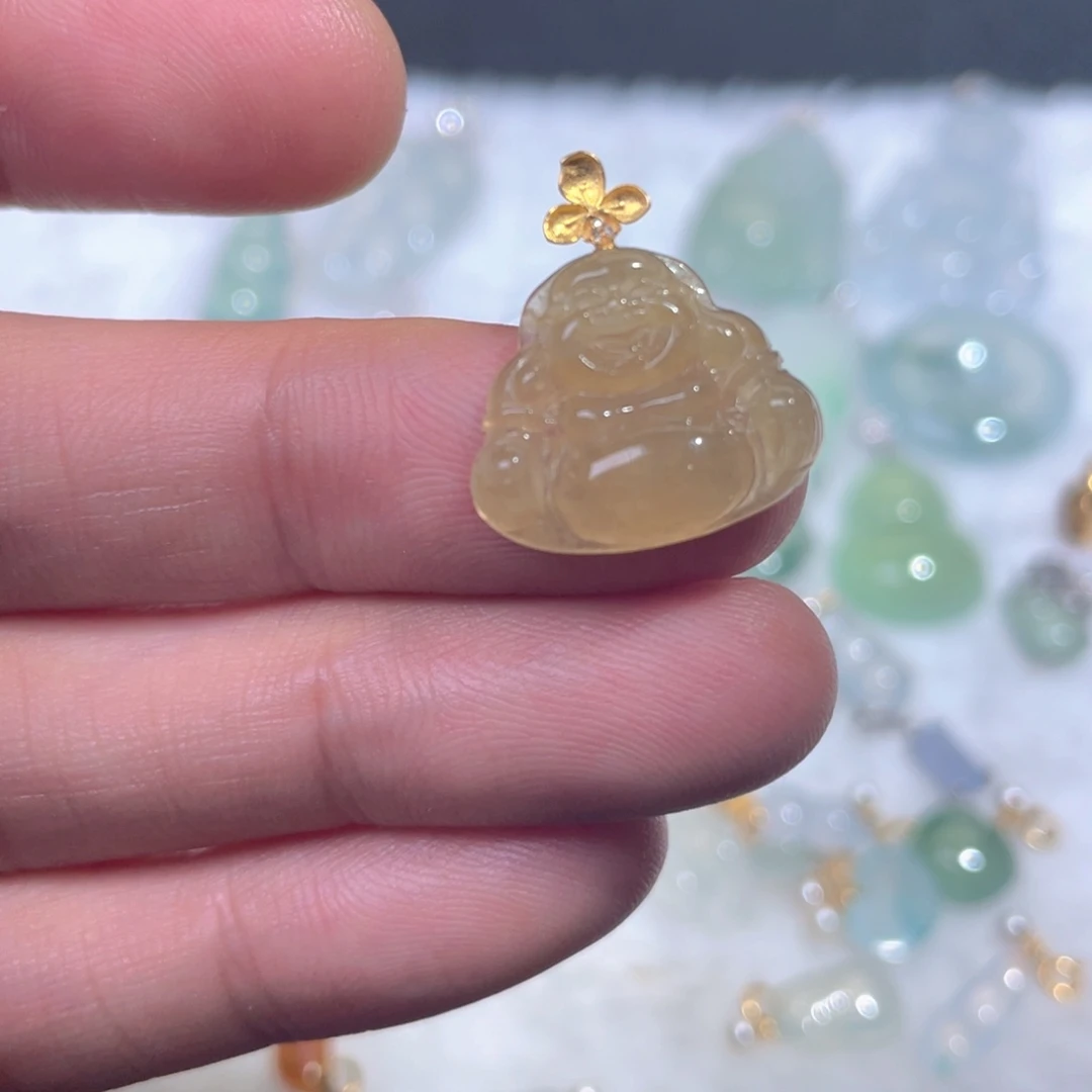颈饰18K金镶嵌翡翠翡翠