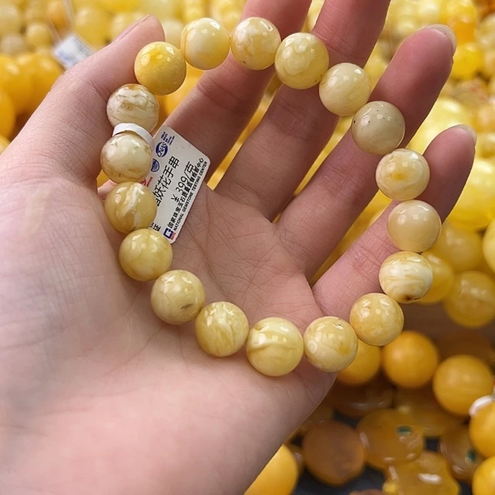 未镶嵌琥珀珠宝奇石